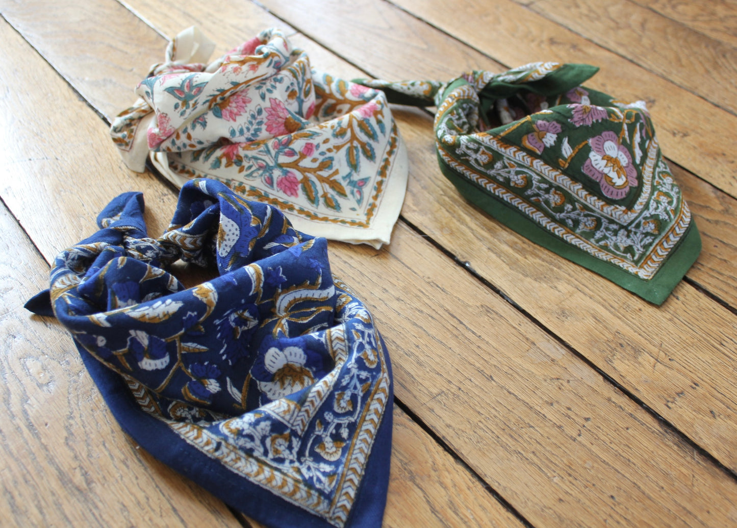 Petit foulard Alix 50x50