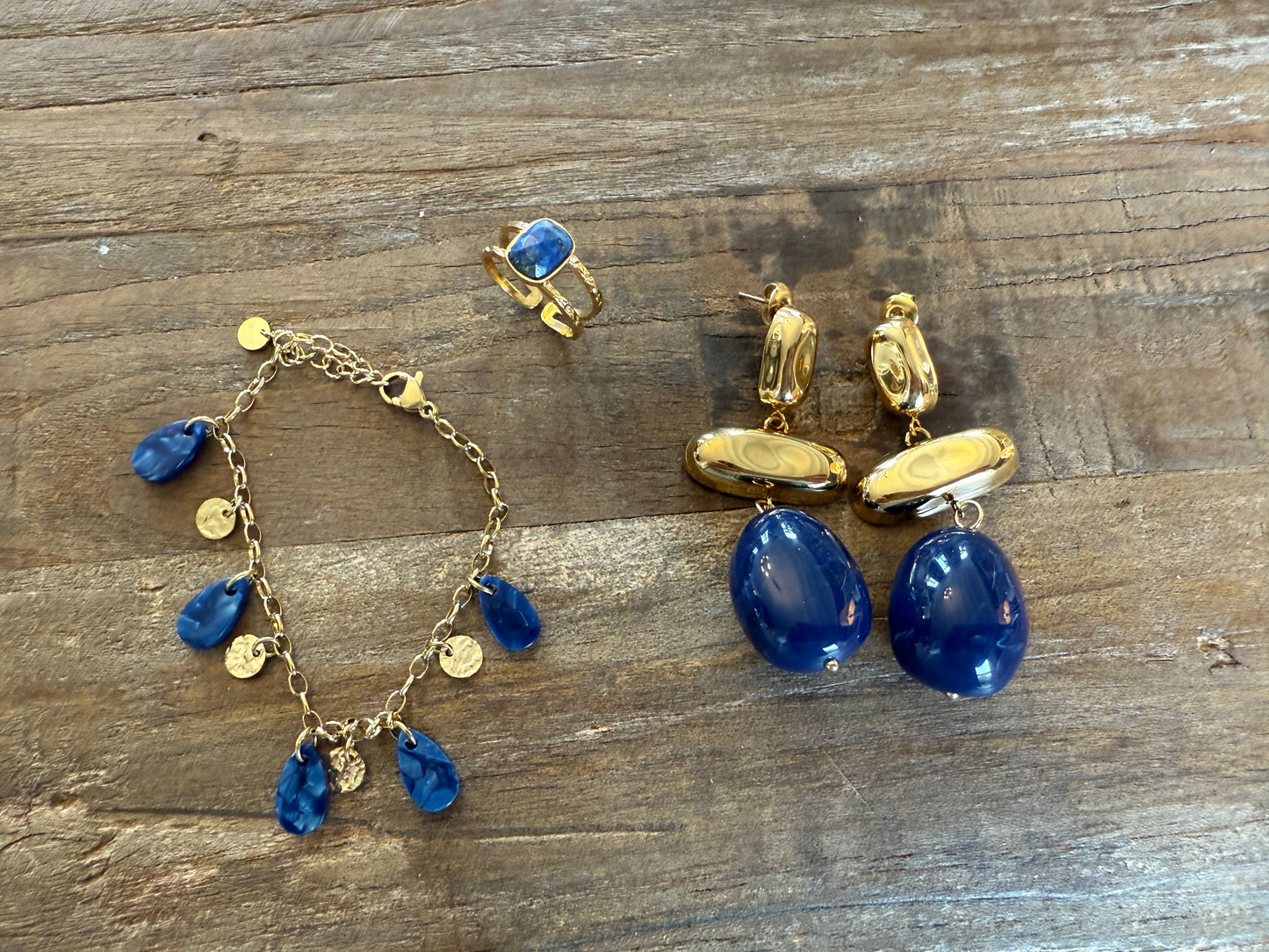 Boucle d'oreille, bracelet et bague "Sophie"